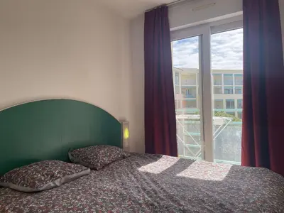 Un ou plusieurs lits dans un hébergement de l'établissement Appartement 2 pièces avec piscine - 4 couchages, Juan les Pins - FR-1-252-190