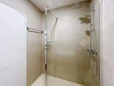 Salle de bains dans l'établissement Appartement Canto bright appartement Croisette beach