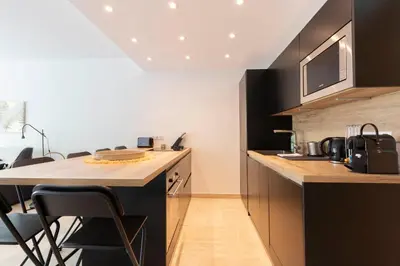 Cuisine ou kitchenette dans l'établissement WE CANNES ! Exceptional 4 rooms apartment Cannes Center swimming pool