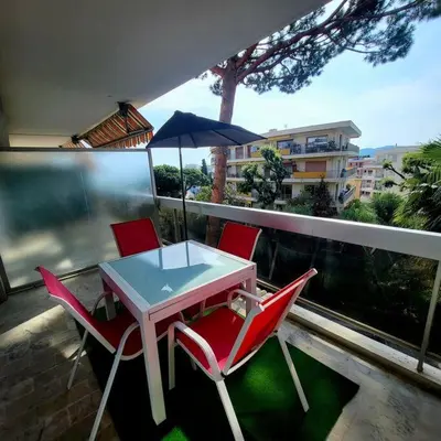 Balcon ou terrasse dans l'établissement Grand studio localisation idéale