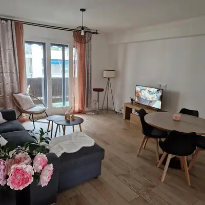 Cozy Home Center of Antibes