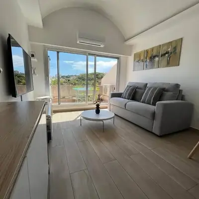 Appartement 4 personnes Antibes Mer