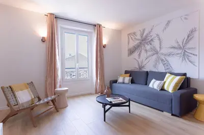 Coin salon dans l'établissement Duplex Pradignac by Halldis