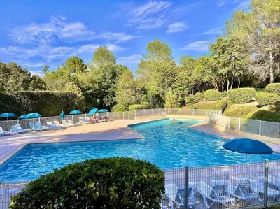 Piscine de l'établissement Jolie maison familiale ou située à proximité