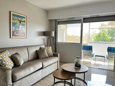 Coin salon dans l'établissement La douceur de vivre à Cannes