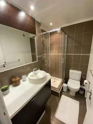 Salle de bains dans l'établissement Joli studio calme et central