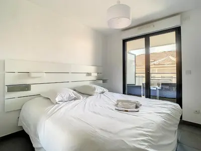 Un ou plusieurs lits dans un hébergement de l'établissement 2p Cannes centre-ville Terrasse