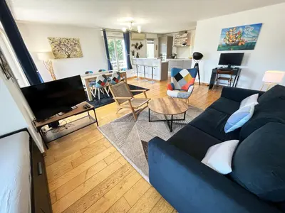 Coin salon dans l'établissement Appartement 84m² avec 2 parkings privatifs