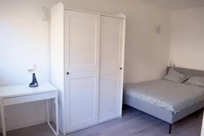 Un ou plusieurs lits dans un hébergement de l'établissement Villeneuve Loubet Village idéal
