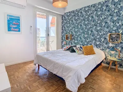 Un ou plusieurs lits dans un hébergement de l'établissement 1 bedroom Velasquez, 5 mins from Croisette 244 Cannes Riviera