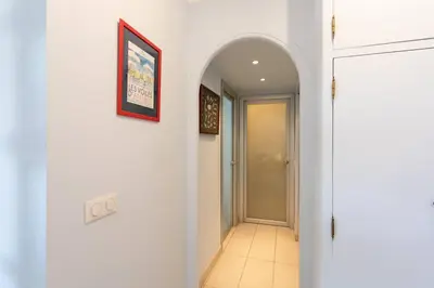Plan de l'établissement A2 -Staywiz us - 1 BDR Antibes Sea & Port View - AC, Garage & Terrace