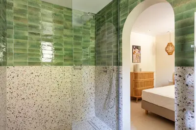 Salle de bains dans l'établissement Modern Luxury Apartment 6 pax