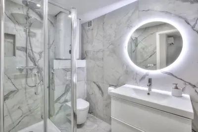 Salle de bains dans l'établissement The White Cocoon in Antibes City