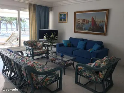 Coin salon dans l'établissement Appartement Miramar Cannes Croisette