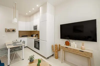 Cuisine ou kitchenette dans l'établissement Cozy renovated apartment - 1BR4p - Hyper Center