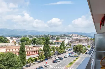 Vue générale sur la montagne ou vue sur la montagne depuis l'appartement