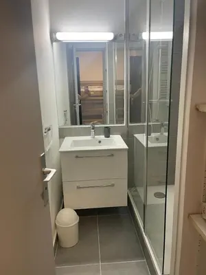 Salle de bains dans l'établissement Résidence Graziella Studio 605
