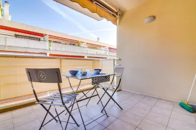 Balcon ou terrasse dans l'établissement Parc RL Perfect 1 bedroom apartment next to beaches and shops
