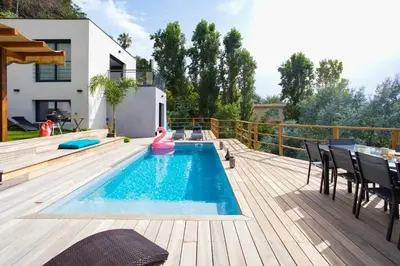 Piscine de l'établissement Villa modern Super-Cannes heated Pool, Parking, CLIM, 7 min to Cannes Beach ou située à proximité