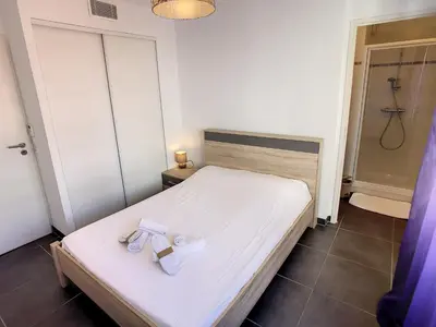 Un ou plusieurs lits dans un hébergement de l'établissement 3 Bedrooms, 3 bathrooms central Cannes Lecerf 411