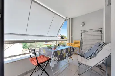Balcon ou terrasse dans l'établissement Eden Blue Wilson - Appt climatisé proche plage