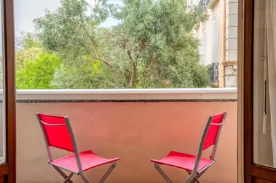 Balcon ou terrasse dans l'établissement Magnifique appartement T3 centre Cannes