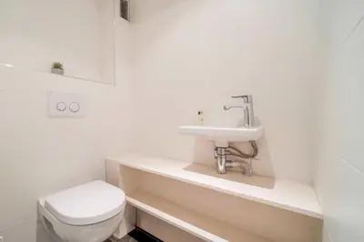 Salle de bains dans l'établissement Magnifique appartement T3 centre Cannes