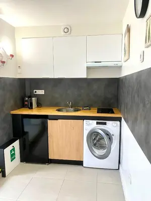 Cuisine ou kitchenette dans l'établissement Grand Studio centre de Cannes