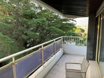 Balcon ou terrasse dans l'établissement Penthouse Cannes 100m2 avec 2 suites et terrasse 80m2