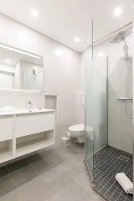 Salle de bains dans l'établissement Palm Beach 3 chambres