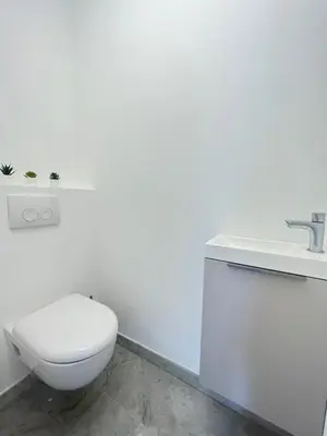 Salle de bains dans l'établissement Les yeux dans le bleu, Cannes Vue mer