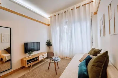 Télévision ou salle de divertissement dans l'établissement Paradis Côtier 6 couchages