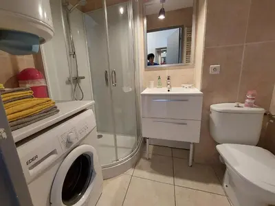 Salle de bains dans l'établissement Studio Port Vauban Antibes