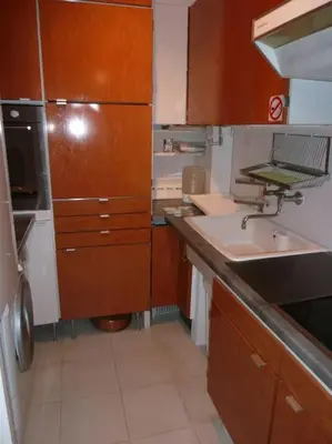 Cuisine ou kitchenette dans l'établissement Dans villa spa hammam sauna piscine, 5 chambres