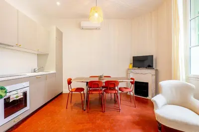 Cuisine ou kitchenette dans l'établissement Villa CANA