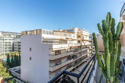 Balcon ou terrasse dans l'établissement Magnificent studio with terrace - center of Cannes