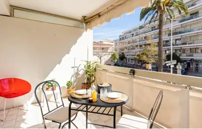 Balcon ou terrasse dans l'établissement L'Ariane - Studio - 5 min Plage - Climatisé