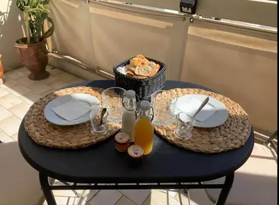 Boissons dans l'établissement L'Ariane - Studio - 5 min Plage - Climatisé
