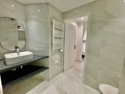 Salle de bains dans l'établissement Résidence Graziella appartement 410