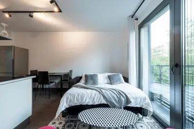 Un ou plusieurs lits dans un hébergement de l'établissement New listing - 1 Bed Apt,Air-Con,Beach access,Sea