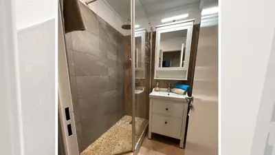 Salle de bains dans l'établissement Seaside501