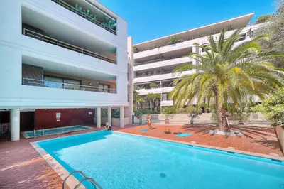 Piscine de l'établissement Appartement , piscine, terrasse, proche croisette ou située à proximité
