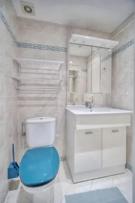 Salle de bains dans l'établissement Jul - Studette - Croisette - VCA