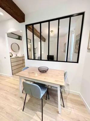 Coin salon dans l'établissement Le James Close: Apt 4 Prs standing - Vieille Ville
