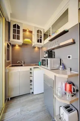 Cuisine ou kitchenette dans l'établissement Beautiful 28m2 studio with balcony