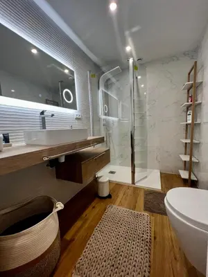 Salle de bains dans l'établissement Brand new 2-bedroom apartment in Antibes with AC and sea view
