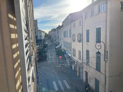 Quartier de l'appartement ou autre quartier proche