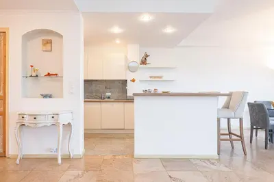 Cuisine ou kitchenette dans l'établissement Le Soleil d'Antibes - Happy Rentals