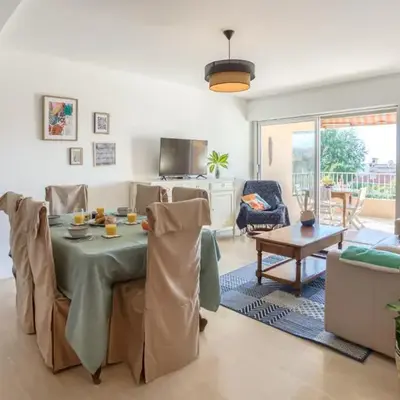 A3 - Staywiz us -2 BDR Sea View 10 min Beach - Parking