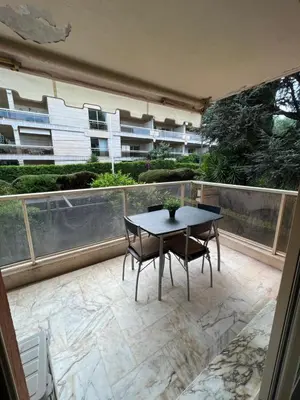 Balcon ou terrasse dans l'établissement Studio proche plage et vieil Antibes + Parking